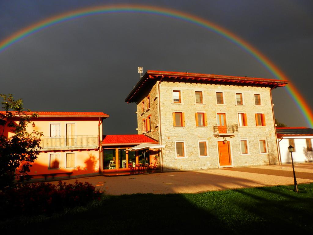 Agriturismo Cjargnei Povoletto Bagian luar foto